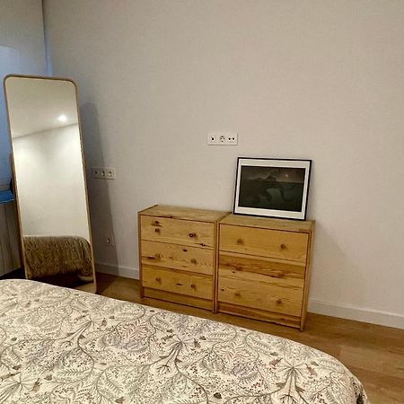 Piso De 2 Habitaciones En Centro, Zona Muy Tranquila Con Playa A 2 Min Andando Gijon Bagian luar foto